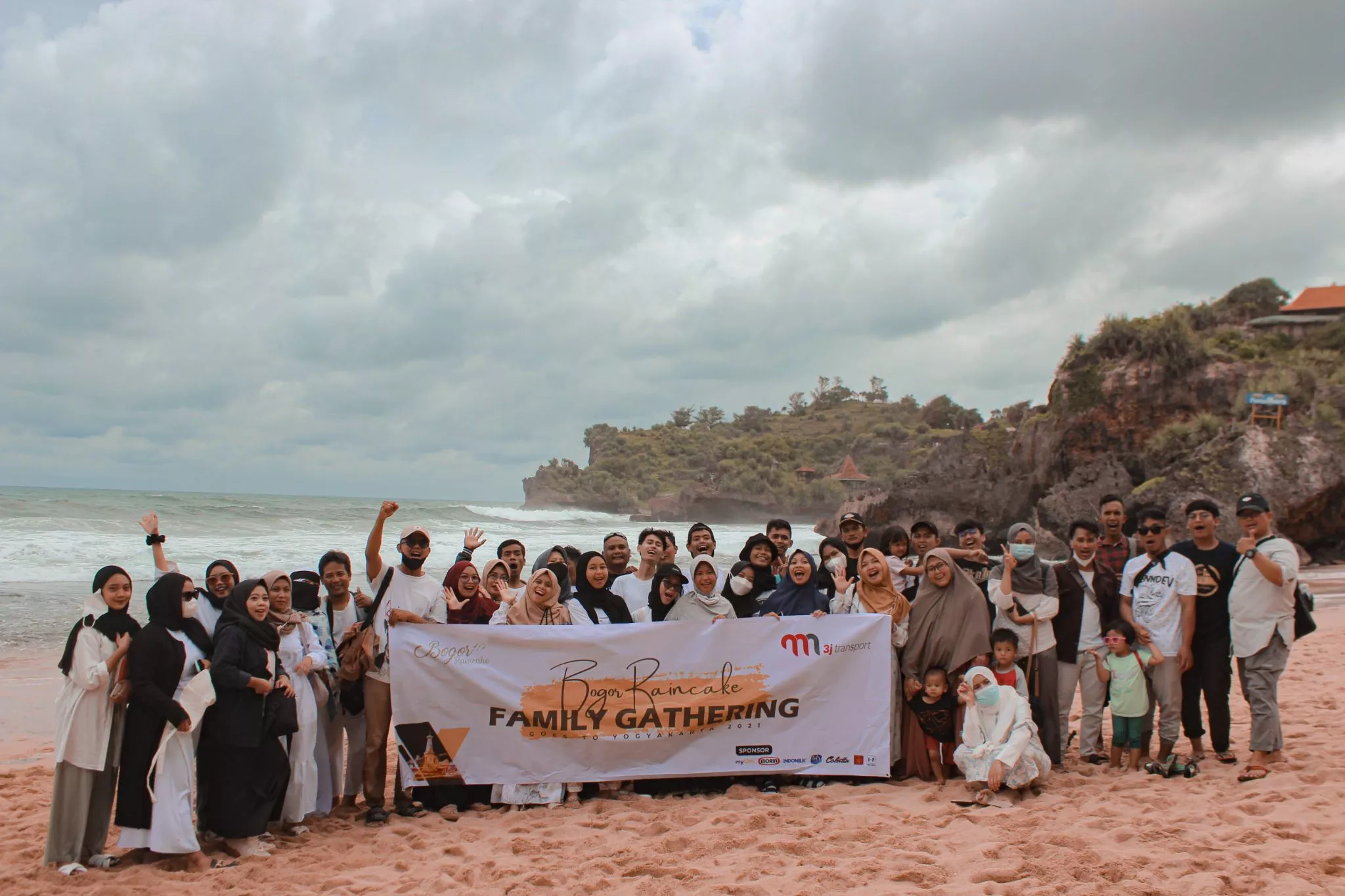 Image for Pantai Ngobaran Yogyakarta - Wisata Spiritual dengan Sunset Terbaik