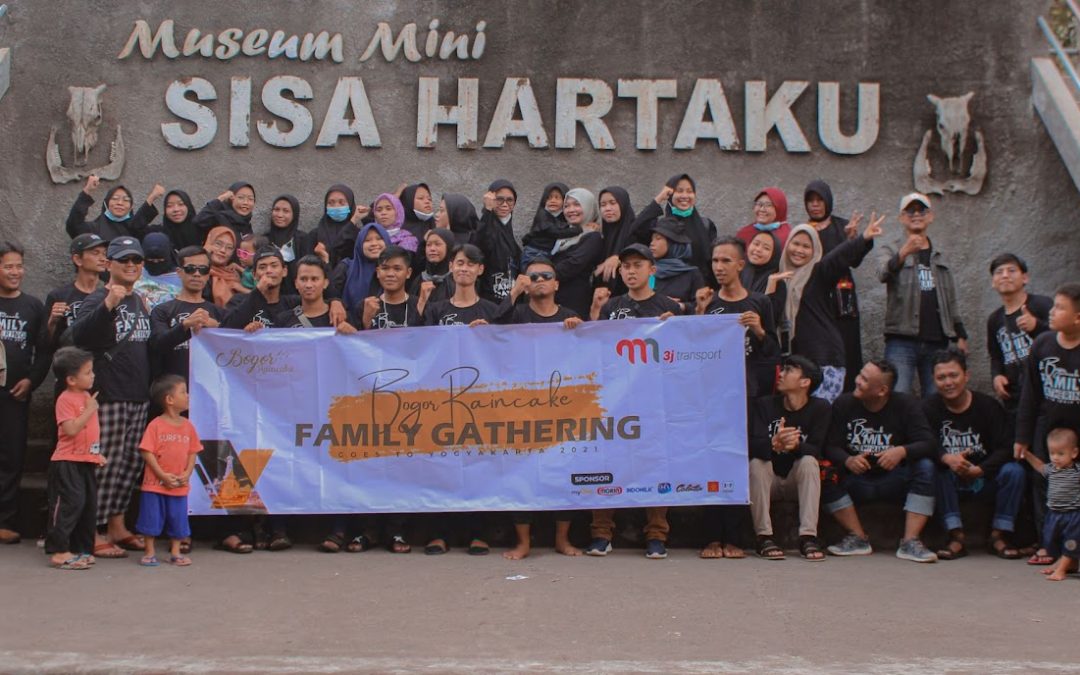 Family Gathering Bogor Raincake